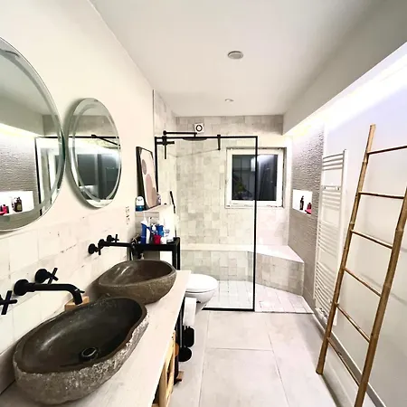 Experience * 布鲁塞尔