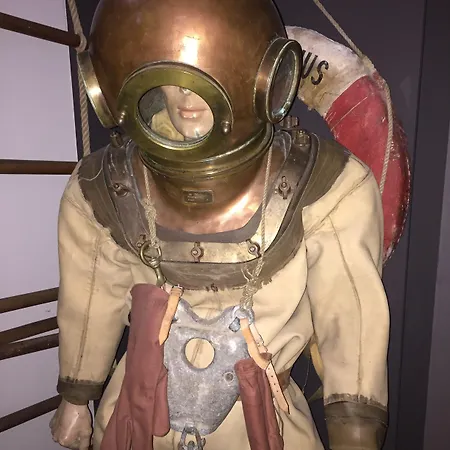 The Legacy By 2go4 Center Bruxelas