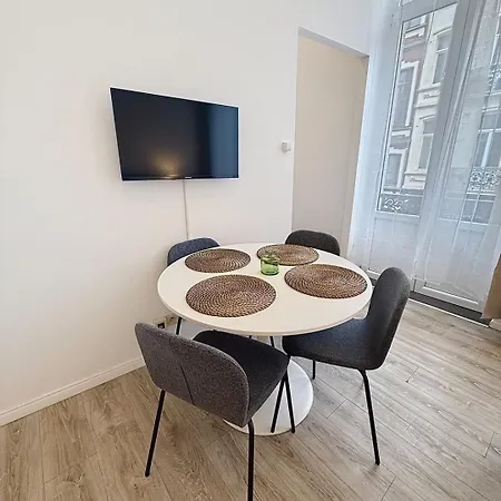 Apartman Fernand Cocq *