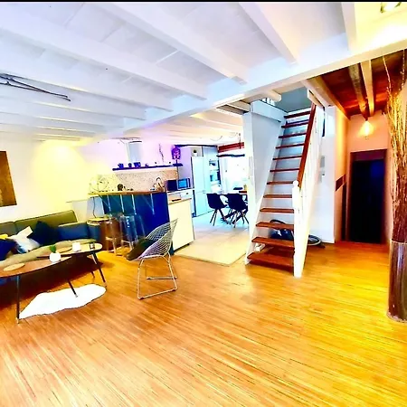 Apartment Beautiful Duplex In The Center Of