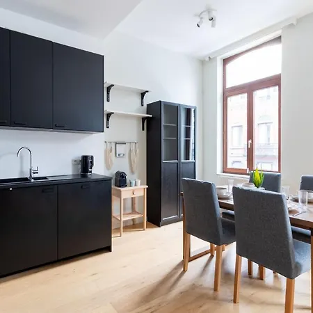 Apartament Bright Near Eu Quarter & Schuman Metro Bruksela