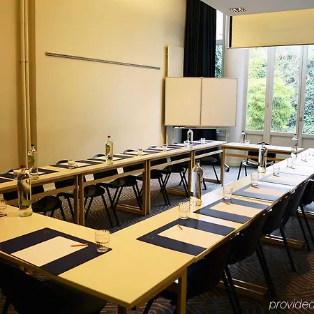 Du Congres בריסל