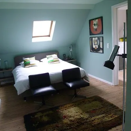 Nowhere Else * Brüsszel