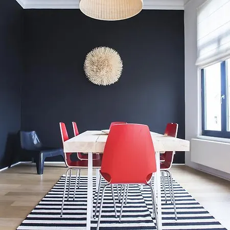 Appartement Halle Aux Bles Apartment *