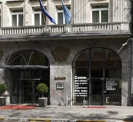 Nh Collection Centre Hotell 4*