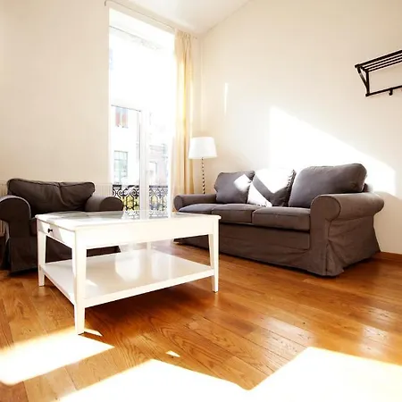 Louise Uptown Apartman *