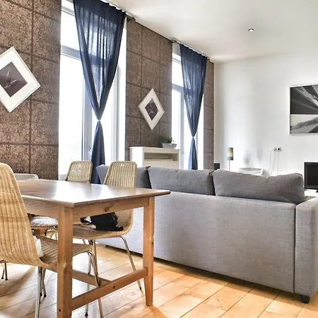 Apartmentsapart Apartment *