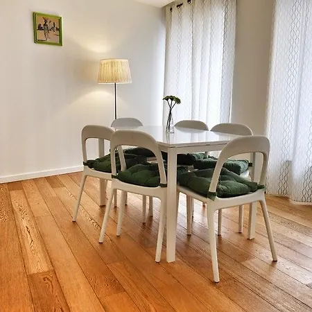 Apartmentsapart Apartment *