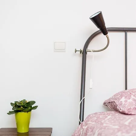 Διαμέρισμα Loft In The Heart Of