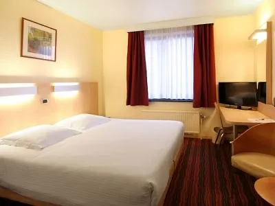 Astrid Centre Otel 3*