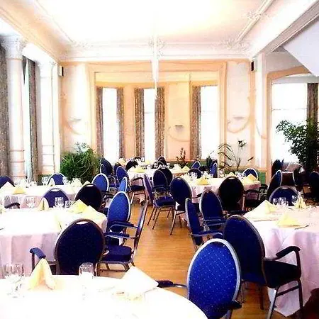 Le Dome 3* Bruxelas