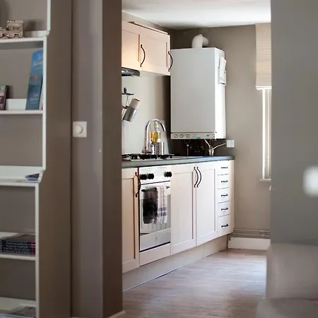 Apartament Be And Be Sablon 11