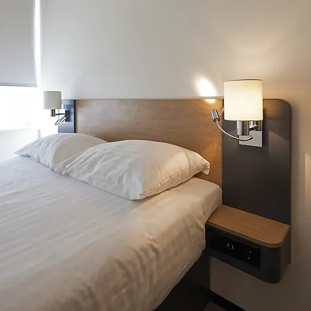 Easyhotel Centre 3* Bruxelles
