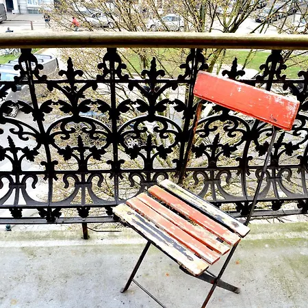 Near Horta/louise 1 Bedroom *