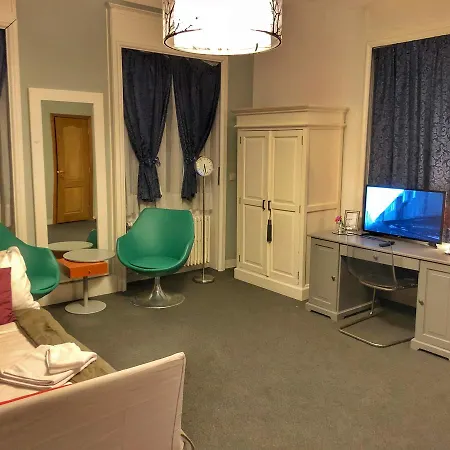 Le Manoir Pensión Bruselas