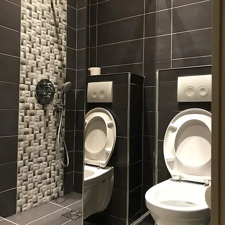 Royal Hotel