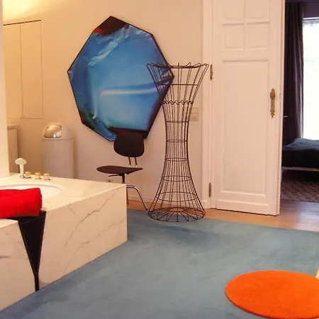 Hotel Max 69 Brussels