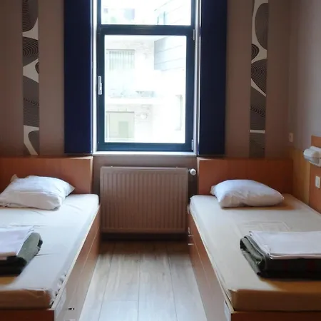 旅馆 斯利普维尔青年旅馆 *