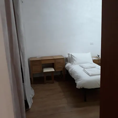 Parvis De Saint-gilles Apartment *