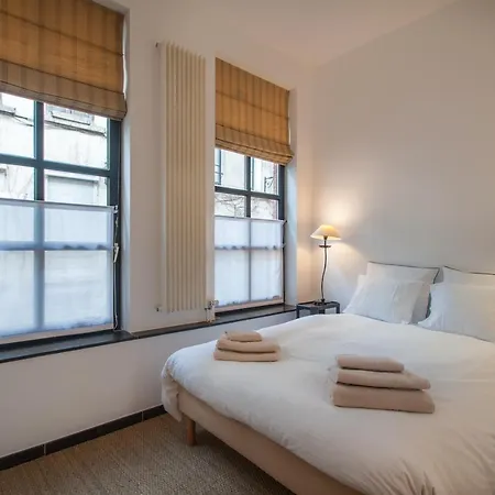 Be And Be Sablon 11 Apartament