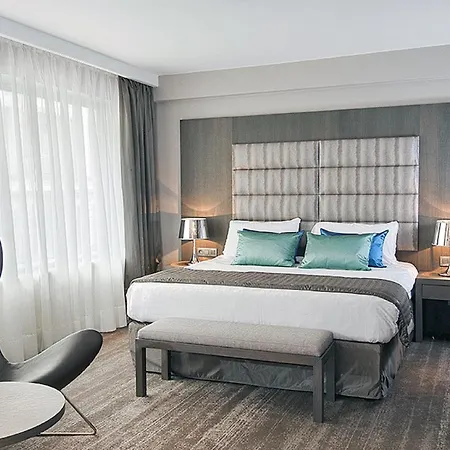 ホテル アジェンダ ルイーズ