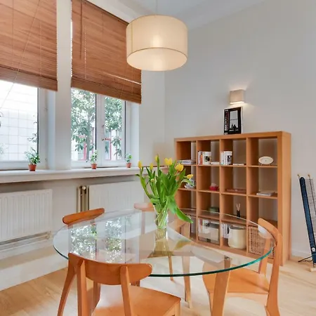 St Catherine Charming 1 Bedroom Central 公寓