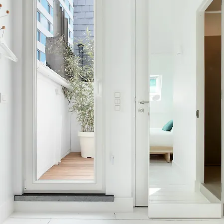 Ξενοδοχείο Happy Boutique - Grand Place 3*