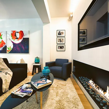 Appart hôtel Charles - Grand Place 4*