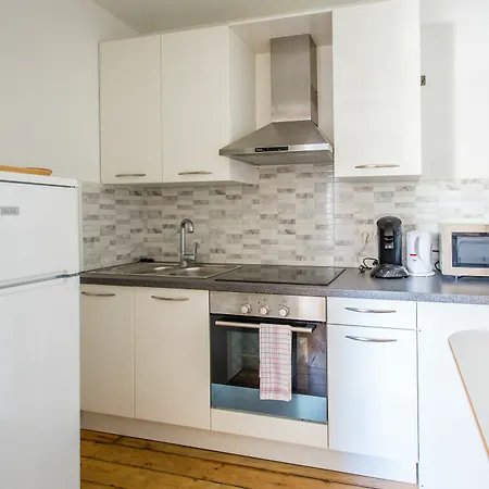 Urban Eu Apartmanhotel 2*