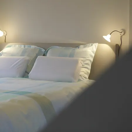 Bed & Breakfast Living In Brusel, Urban 5*