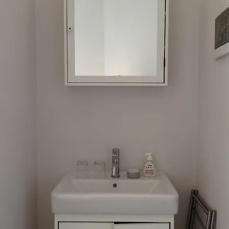 Art Nouveau Floral Apartman *