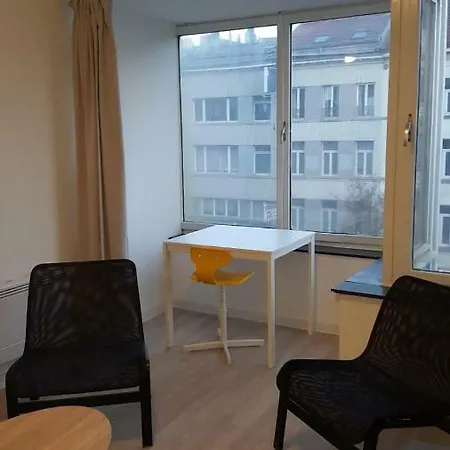 Apartament 2 Bedrooms Bruksela