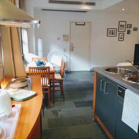 Bright Contemporary Flat In The Heart Of !
