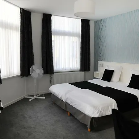 Tracotel فندق