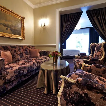 Otel Manos Premier Brüksel