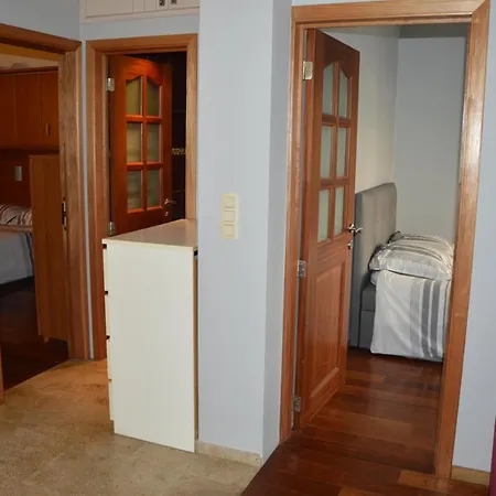 Διαμέρισμα Ground Floor 2 Bedroom With Patio Βρυξέλλες