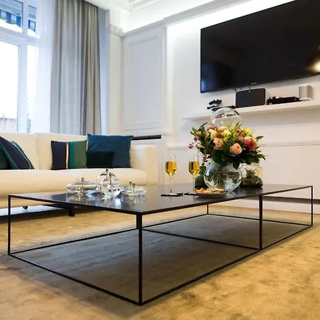 Maison De La Vieille Aparthotel