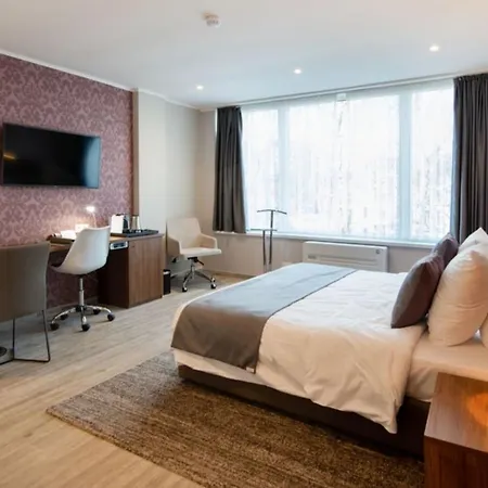 Lejlighedshotel Flat Midi 33 3*