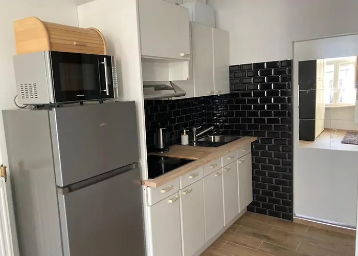 Magnifique Au 2ème étage, à Proximité De La Gare Du Midi! * Bruxelles