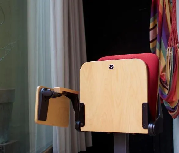 B'kanal 4* Bruxelles