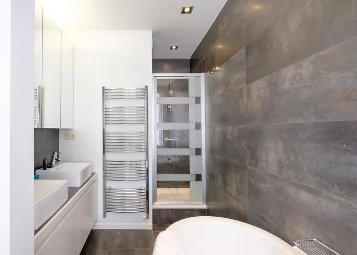 The Orange Flats - European District