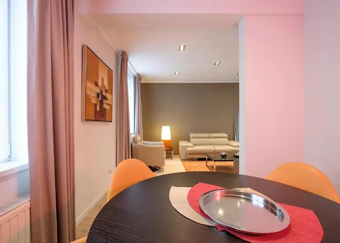 The Orange Flats - European District *