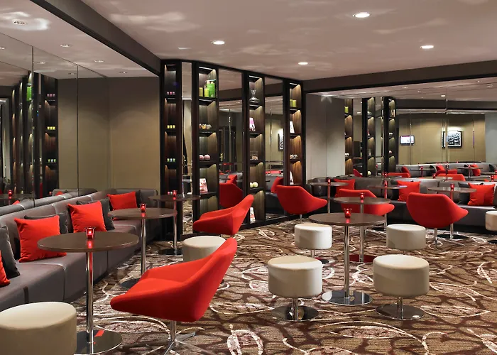 Отель Marriott Grand Place