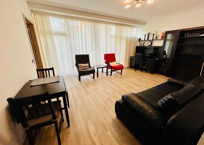 Apartment Residential Area - Quiet Place