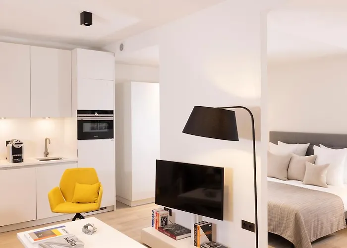 L-avenue מלון 4*