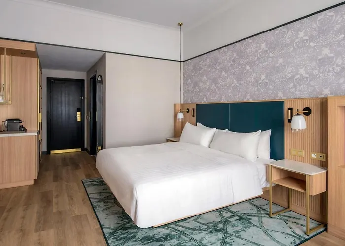 Отель Marriott Grand Place Брюссель