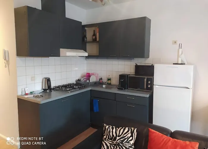 Magnifique Dans Un Beau Cadre *