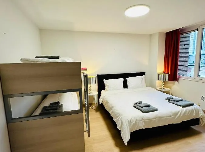 Urbanstay Grand Place Luxury