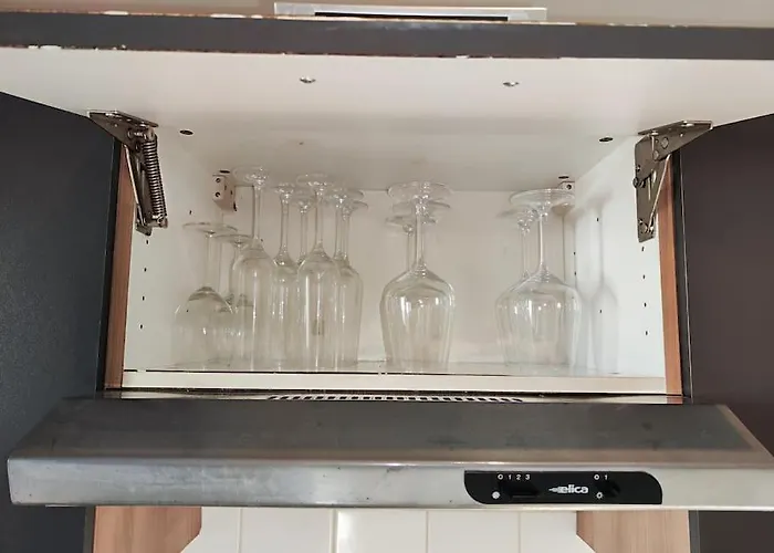 Studio Entier Avec Balcon - Tour Et Taxis بروكسل