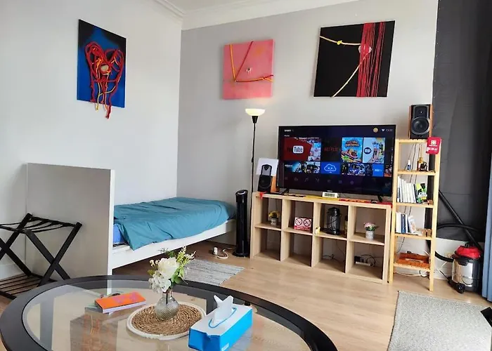 Studio Entier Avec Balcon - Tour Et Taxis بروكسل